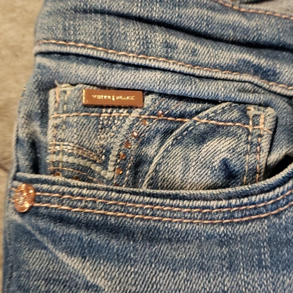 Jeans - Picture 3 of 4